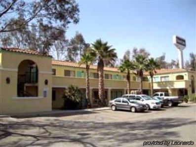 Motel 6 Lake Elsinore, Ca Exteriör bild